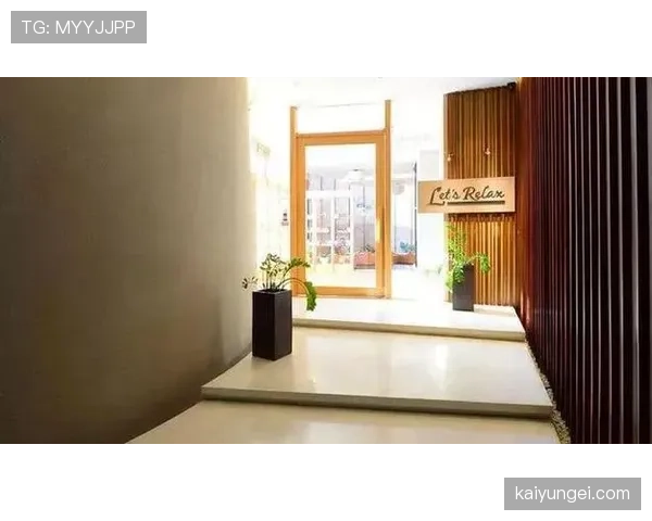 假设把卢玉菲的衣帽间搬进我们小区楼道，楼道秒变网红打卡点